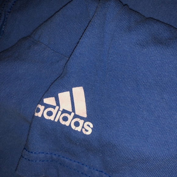 Y2K Adidas UCLA Football Tee - Picture 4 of 4